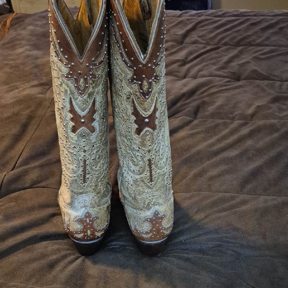 Johnny Ringo Brown and Cream Heeled Boots with Intricate Embroidery, - Picture 4 of 6